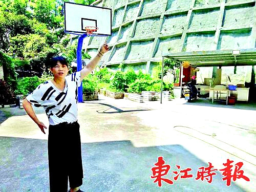 A7605C_4.jpg A7605C_4.jpg