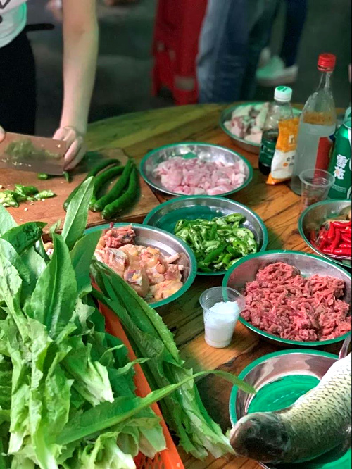 準備食材.jpg 準備食材.jpg